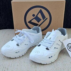 Crosskix Women Shoes White Rubber Plastic Waterproof Sneaker Lace Up Size 6US